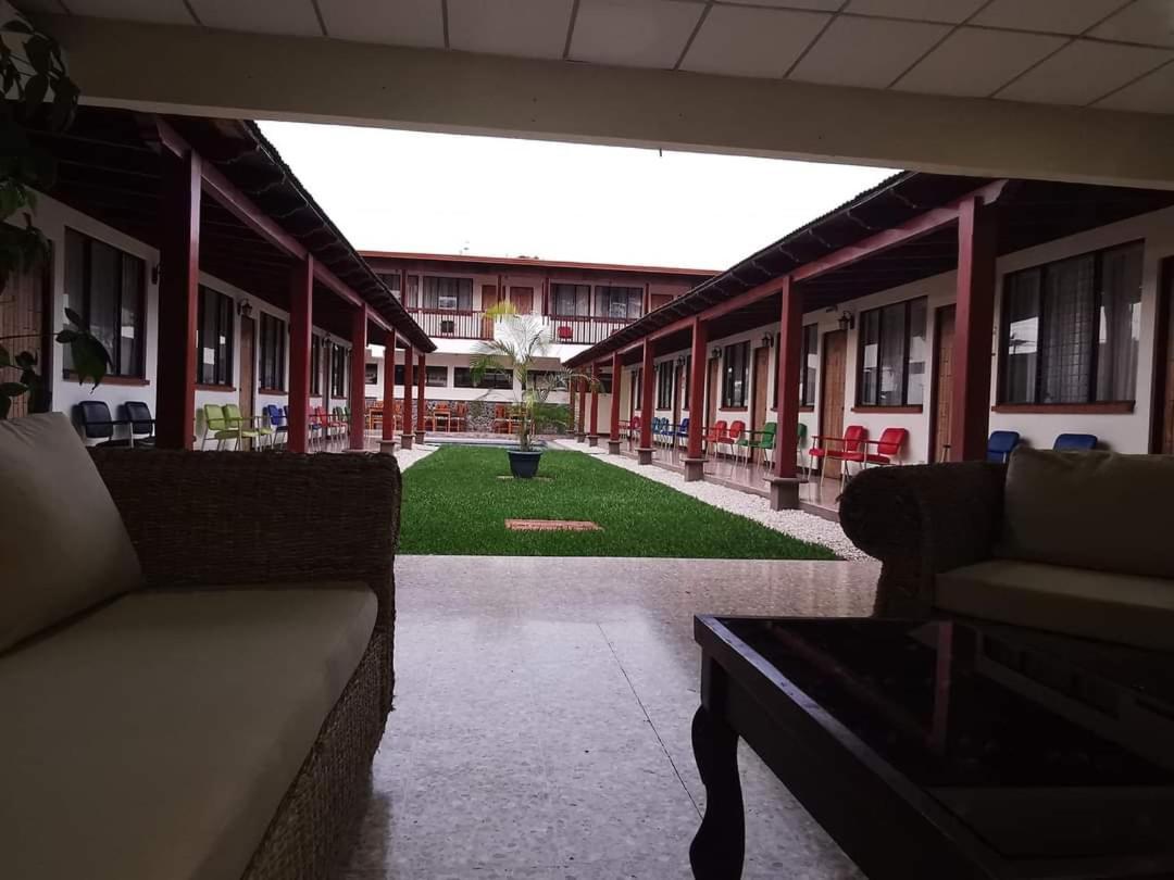 Hotel La Siesta Liberia Exterior foto
